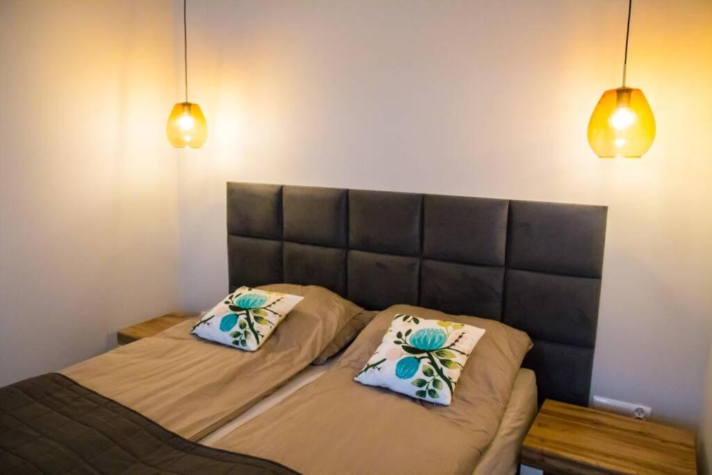 Gold Garden By Rentoom Apartment ทอรูน ภายนอก รูปภาพ