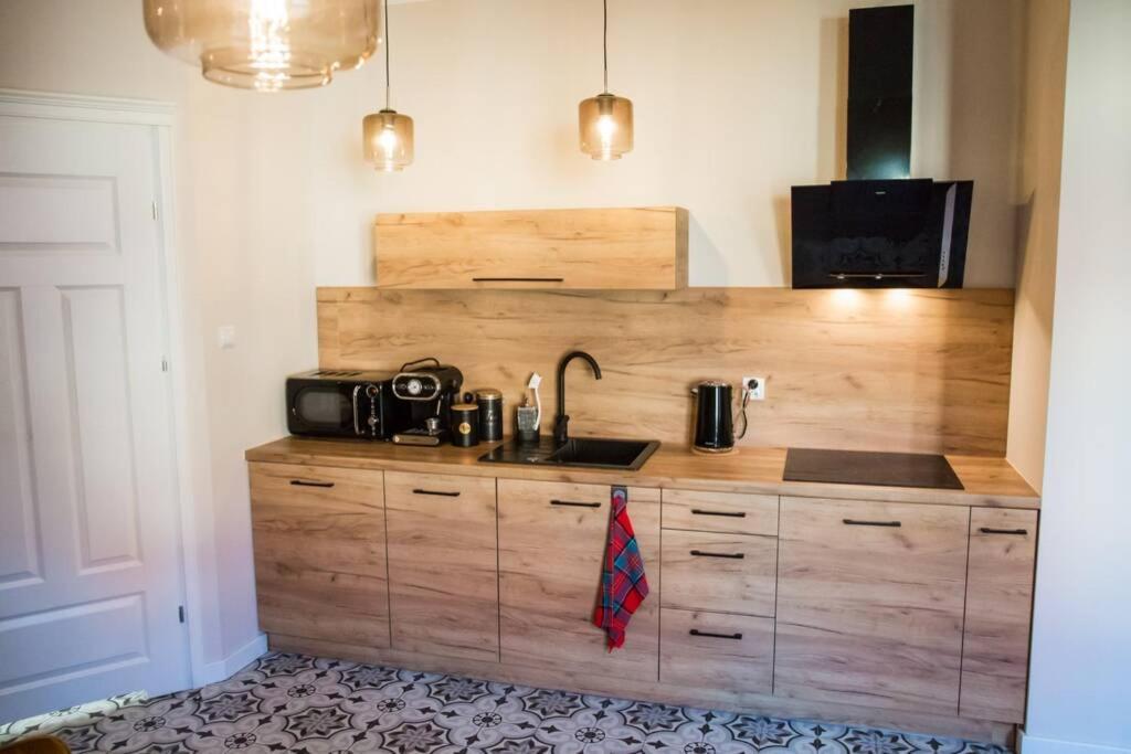 Gold Garden By Rentoom Apartment ทอรูน ภายนอก รูปภาพ